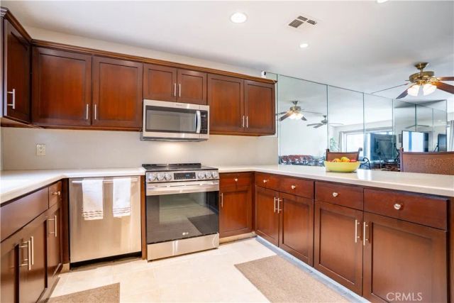 314 Lakewood, Palm Desert, CA 92260