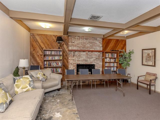 2616 HIDDEN LAKE DRIVE N A, Sarasota, FL 34237