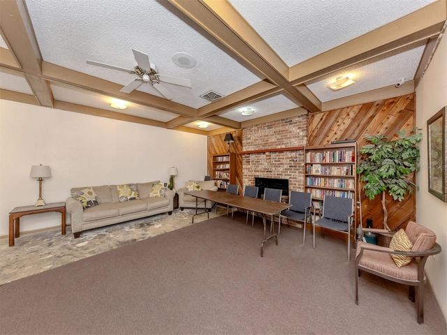 2616 HIDDEN LAKE DRIVE N A, Sarasota, FL 34237