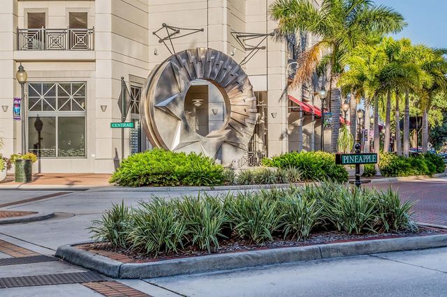 2616 HIDDEN LAKE DRIVE N A, Sarasota, FL 34237