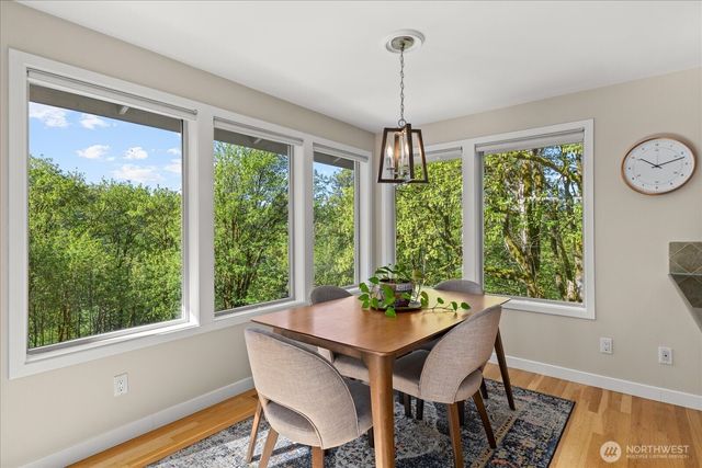 13032 204th Place SE, Issaquah, WA 98027