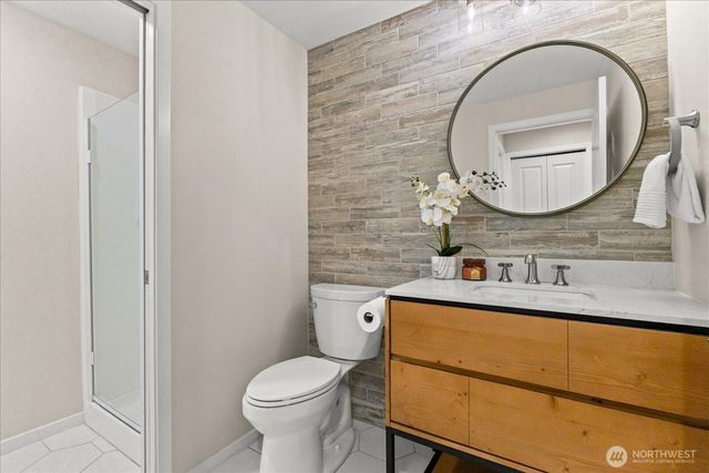 13032 204th Place SE, Issaquah, WA 98027