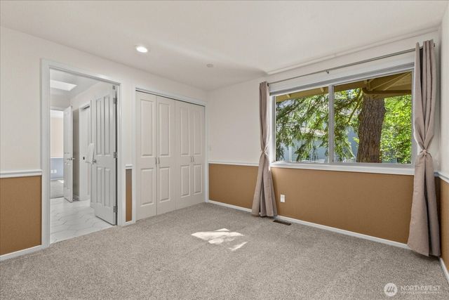 13032 204th Place SE, Issaquah, WA 98027