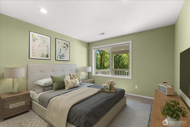 13032 204th Place SE, Issaquah, WA 98027