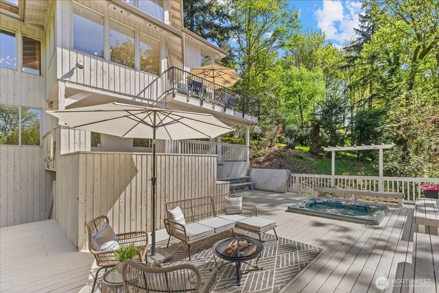 13032 204th Place SE, Issaquah, WA 98027