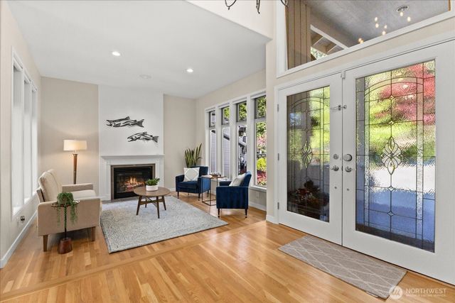 13032 204th Place SE, Issaquah, WA 98027