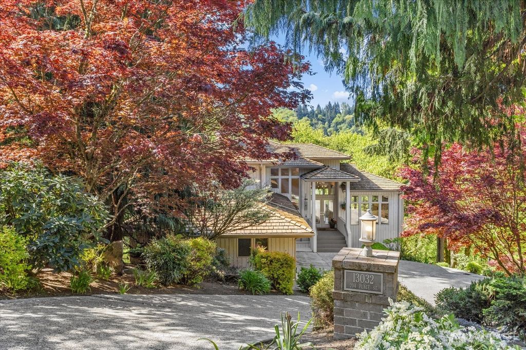 13032 204th Place SE, Issaquah, WA 98027