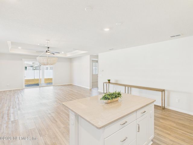 312 SALT MEADOW Loop, Yulee, FL 32097