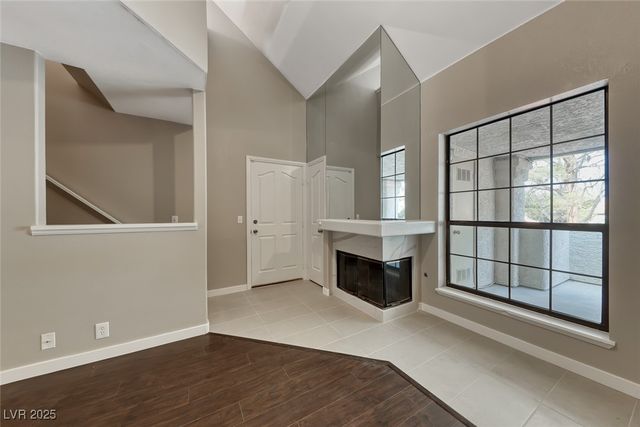 2605 South Durango Drive 202, Las Vegas, NV 89117