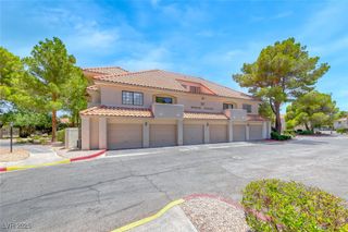 2605 South Durango Drive 202, Las Vegas, NV 89117