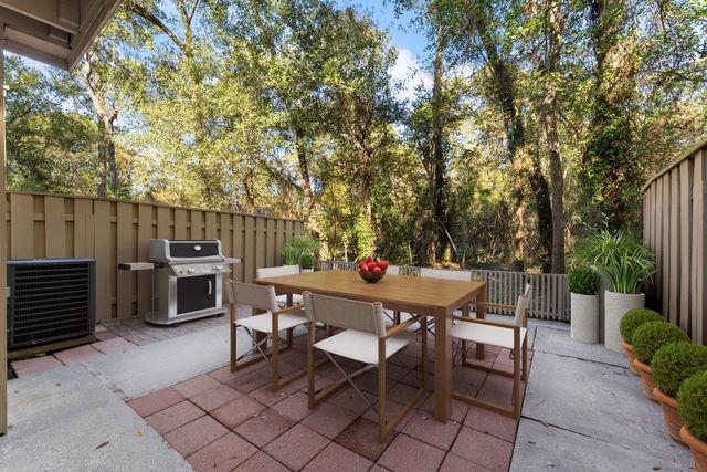 2344 W Settlers Way, The Woodlands, TX 77380