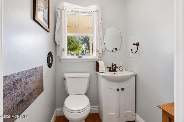45 Florence Avenue, Leonardo, NJ 07737