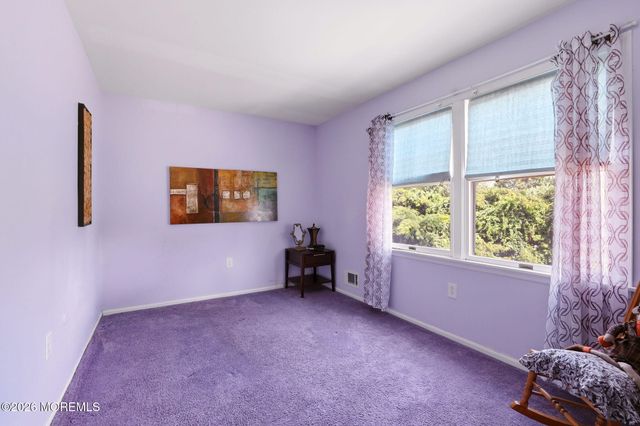 45 Florence Avenue, Leonardo, NJ 07737