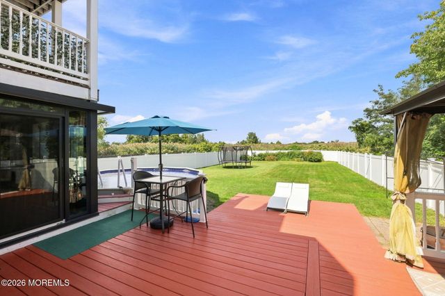 45 Florence Avenue, Leonardo, NJ 07737