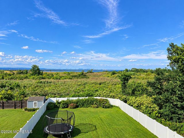 45 Florence Avenue, Leonardo, NJ 07737