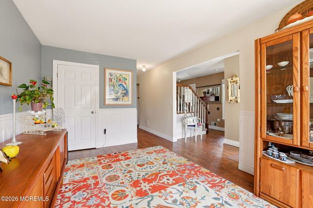 45 Florence Avenue, Leonardo, NJ 07737