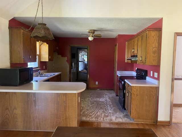 312 Corbin St, Summertown, TN 38483