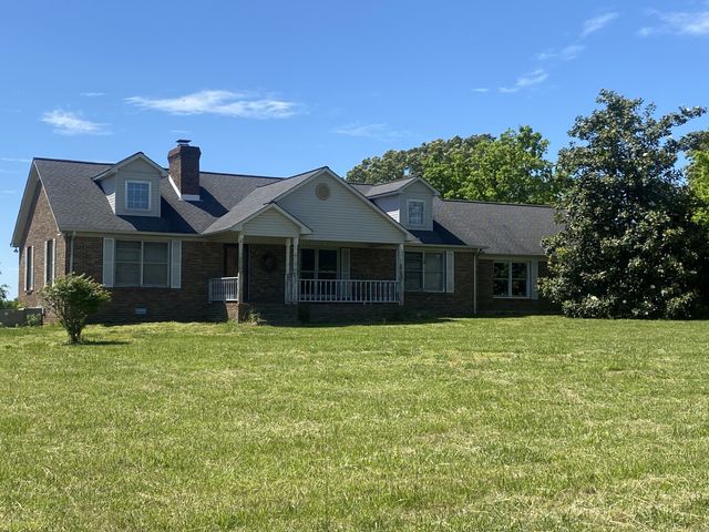 312 Corbin St, Summertown, TN 38483