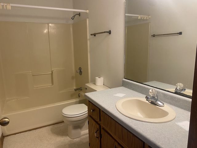 312 Corbin St, Summertown, TN 38483