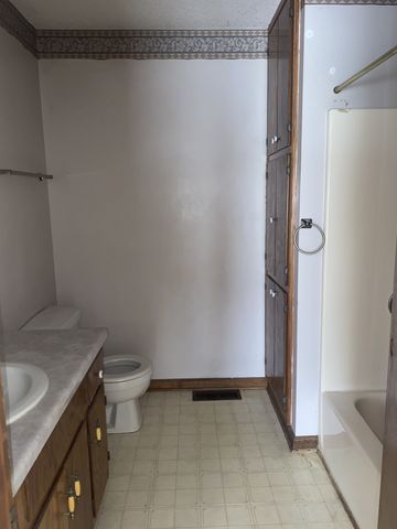 312 Corbin St, Summertown, TN 38483