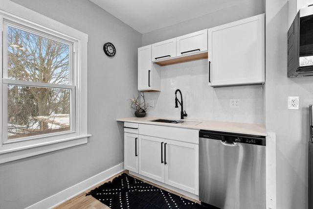 120 4th STREET, Waukesha, WI 53188