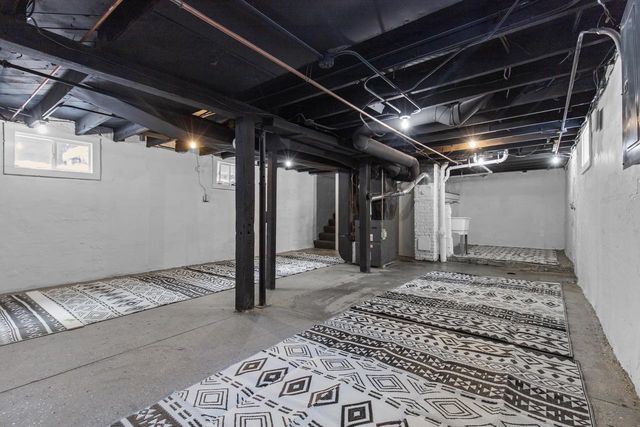 120 4th STREET, Waukesha, WI 53188