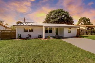 4649 SW 28th Ave, Dania Beach, FL 33312