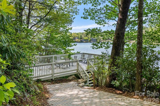 1957 & 1923 Cold Mountain Road, Lake Toxaway, NC 28747