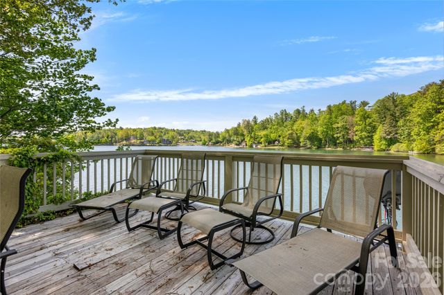 1957 & 1923 Cold Mountain Road, Lake Toxaway, NC 28747