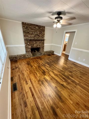2217 Dale Avenue, Lincolnton, NC 28092