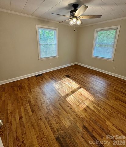 2217 Dale Avenue, Lincolnton, NC 28092