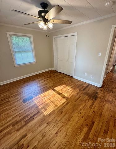 2217 Dale Avenue, Lincolnton, NC 28092