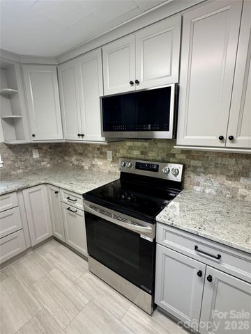 2217 Dale Avenue, Lincolnton, NC 28092