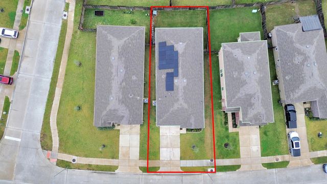 2030 Domeniko Drive, Fresno, TX 77545