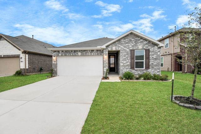 2030 Domeniko Drive, Fresno, TX 77545