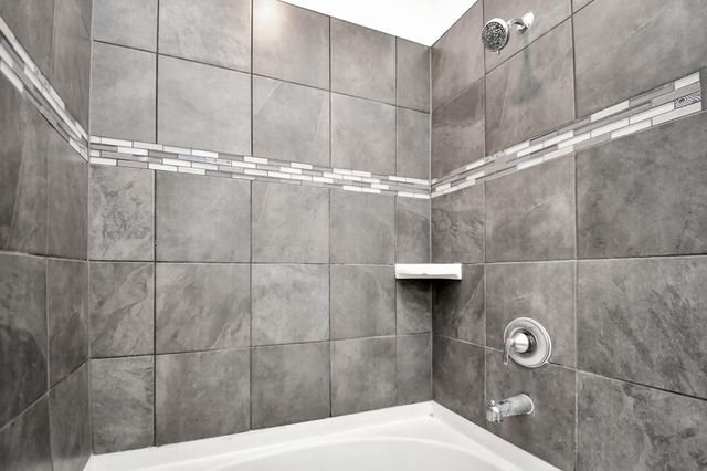 2030 Domeniko Drive, Fresno, TX 77545