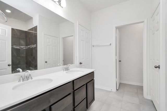 2030 Domeniko Drive, Fresno, TX 77545