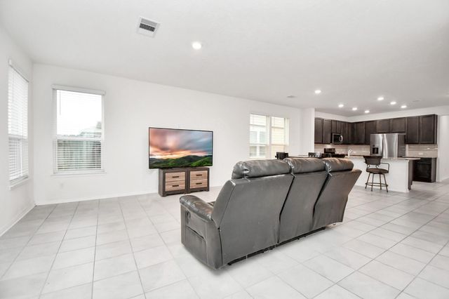 2030 Domeniko Drive, Fresno, TX 77545
