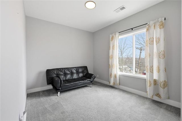 4239 Tracy Avenue, Kansas City, MO 64110