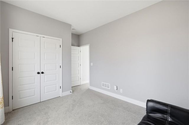 4239 Tracy Avenue, Kansas City, MO 64110