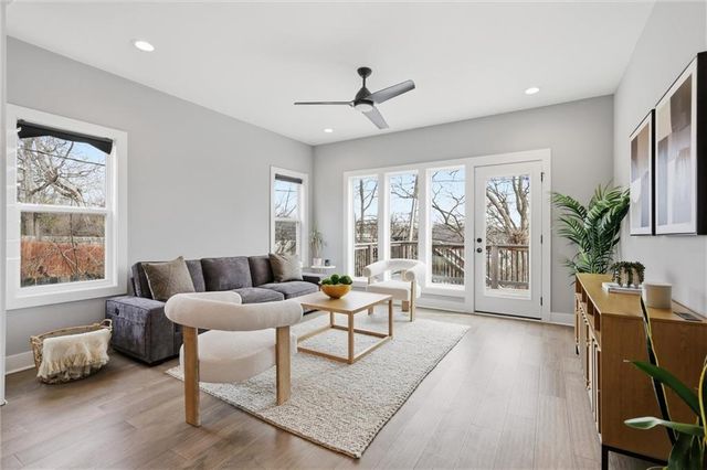 4239 Tracy Avenue, Kansas City, MO 64110