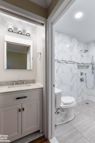 5800 Arlington Ave Apt 15B, New York City, NY 10471