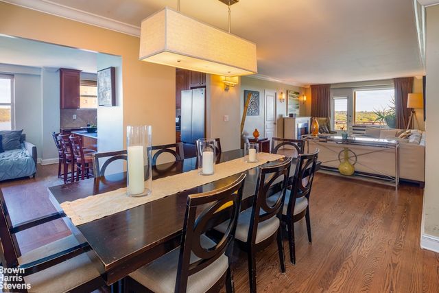 5800 Arlington Ave Apt 15B, New York City, NY 10471