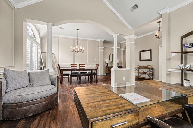 115 Island Breeze Circle, League City, TX 77573