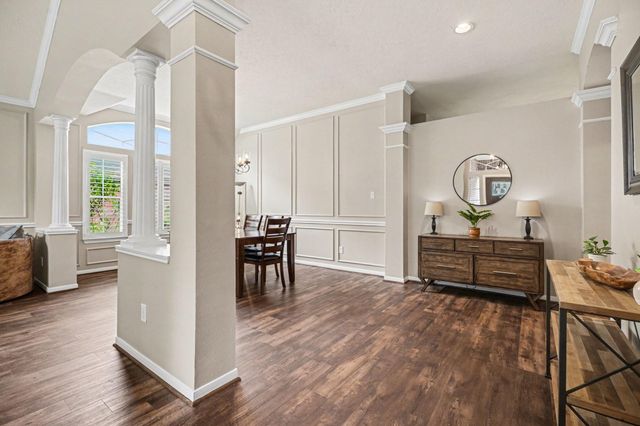 115 Island Breeze Circle, League City, TX 77573