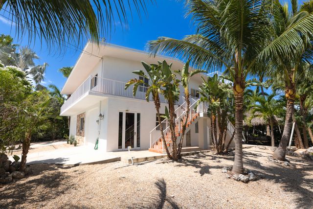 321 Calz. De Bougainvillea, Marathon, FL 33050