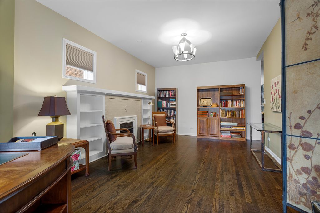 3512 W Leland Avenue 1, Chicago, IL 60625 — photo 2