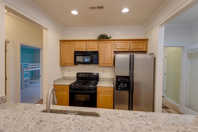 4 Twin Tip Ter Unit 4, Lincoln, NH 03251