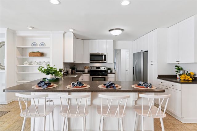 104 Augusta, St Simons Island, GA 31522