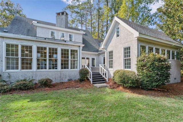 104 Augusta, St Simons Island, GA 31522